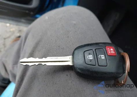 2016 Toyota Rav4 Le из США, поврежденный, VIN 2T3BFREV4GW471607